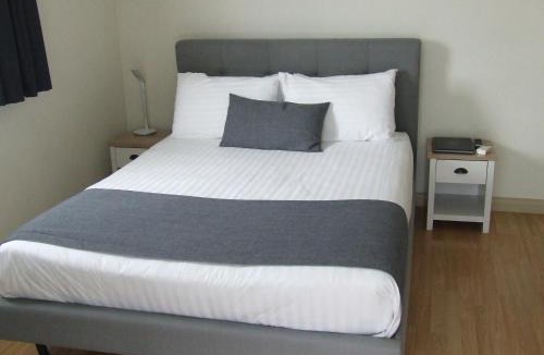 St Helens Hotel | Queechy Motel
