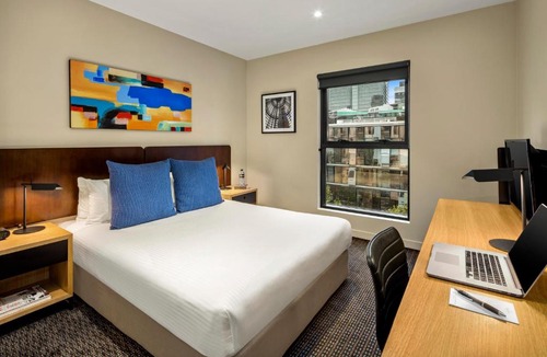 Docklands Apartment | Quest Docklands