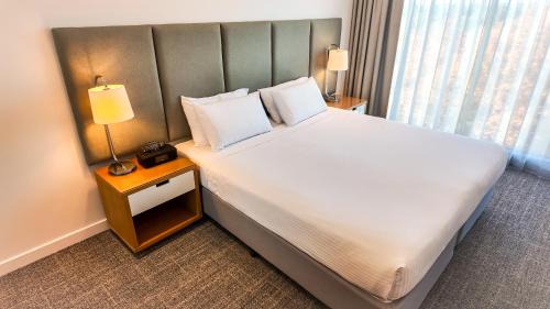 Perth Central Business District Apartment | Quest Mounts Bay Road