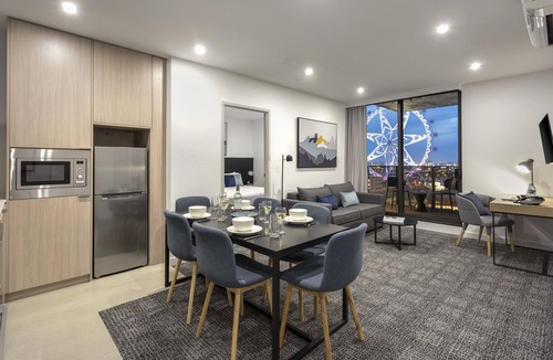 Docklands Apartment | Quest NewQuay