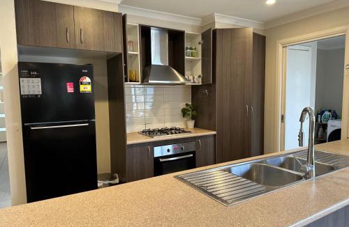 Point Cook House | Quiet Comfort for Relaxing Stays