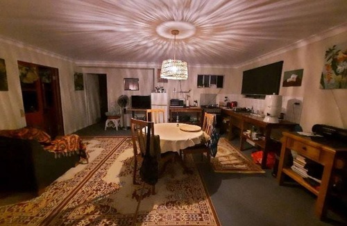 North Johnstone Cottage | Quiet, peaceful and comfortable country cottage close to Lake Eacham.
