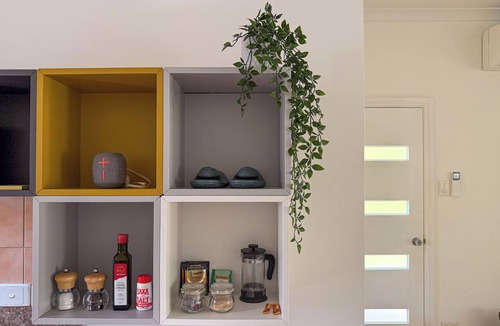 Cable Beach Apartment | Quiet Studio Hideaway 5 minutes Walk to Cable Beach
