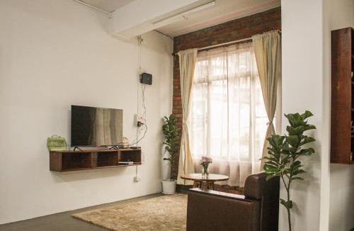 Kohima House | R and H Stay