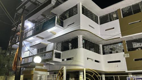 Barh Hotel | R J Singh Rest House