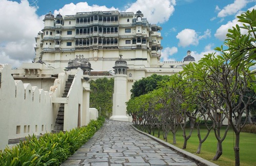 Delwara Hotel | Raas Devigarh, Udaipur
