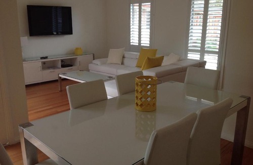Yarra Glen Apartment | Race Course Apartments