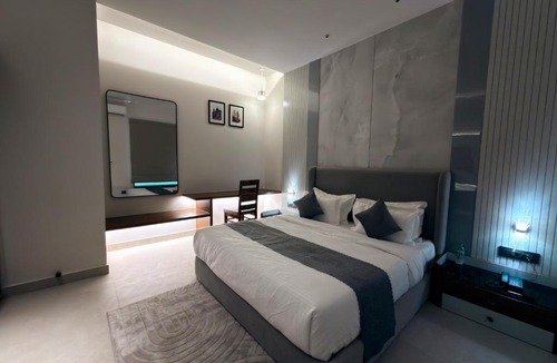 Sirsa Hotel | Radiance Hotel