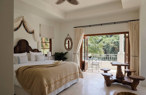 Byron Bay Hotel | Raes on Wategos