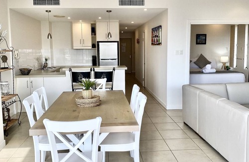 Rainbow Beach Apartment | Rainbow Ocean Palms Resort