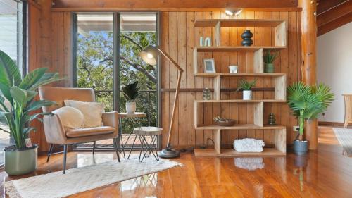Smithfield House | Rainforest Treehouse Sanctuary - with ocean views