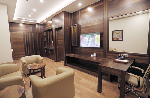Bistupur Hotel | Ramada by Wyndham Jamshedpur