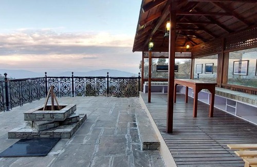 Kaul Villa | Ratananjali, luxury 3BHK mountain villa, Hartola, Mukteshwar