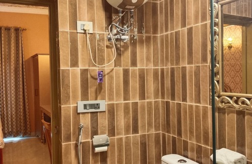 Taj Ganj Hotel | Ray of Maya Hotel