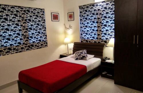 Bhowanipore House | Red Arrow Residency