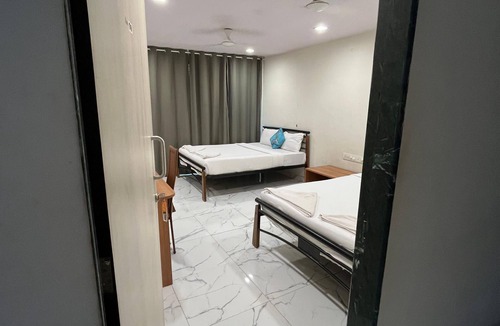 Powai Hostel | Red House Hostels