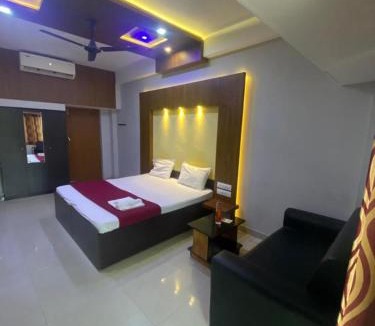 Kozhikode Hotel | Redbell Suites Calicut