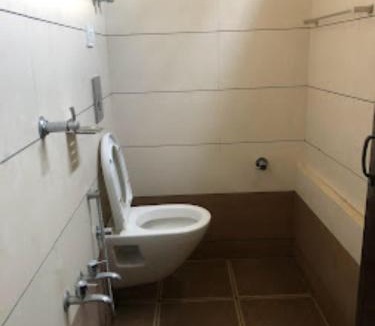 Manjeri Hotel | Redbell Suites Manjeri