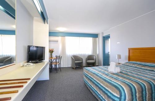 West Mackay Hotel | Reef Resort Motel