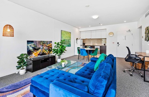 Cairns Central Business District Apartment | Reef - Waterfront City Pool Sauna Gym