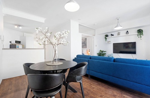 East Perth Apartment | Refined & Relaxed – A Sepal Stay East Perth - Sleeps 2 - Superior WiFi
