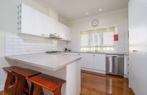 Armidale City Centre House | Refurbished cottage within 5 minutes walk to central Armidale