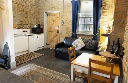 Mintaro Cottage | Reillys Wines Heritage Cottages
