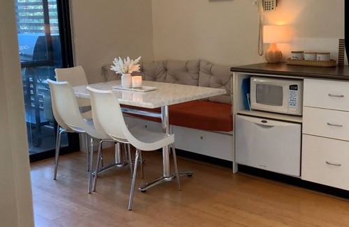 Preston Beach Cottage | Relax and unwind at Serenity at Sea