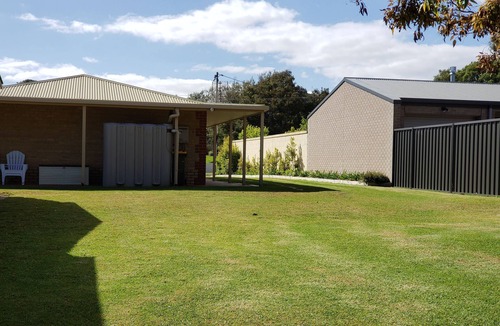Waterhouse House | Relax on Ryan @ Robe · 100m to Beach, Cafés & Town