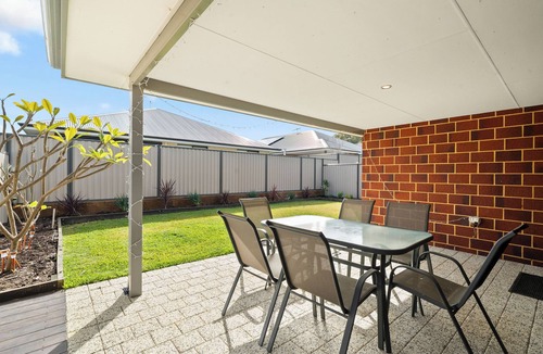 Whitby House | Relaxing home in Whitby