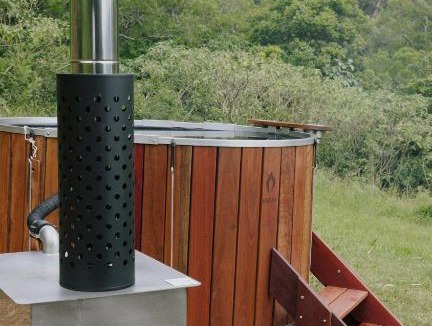 Oberon Council House | Remote Off-Grid Cabin Hidden in Nature - Hot Tub - Tibor