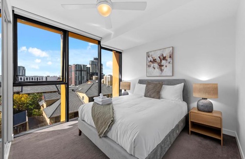 Fortitude Valley Apartment | Resort Style 2BR with Beautiful Pool, Gym and Parking