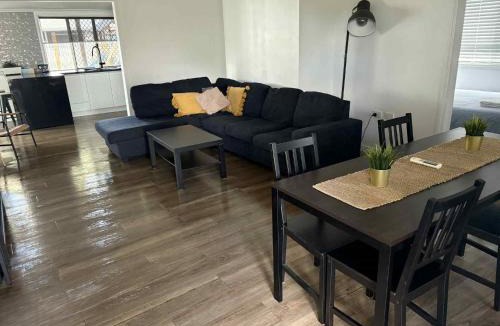 Allenstown House | Retreat on Murray - Pool, Playground, Huge Deck!