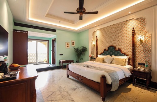 Vasai Hotel | Revanta Suites