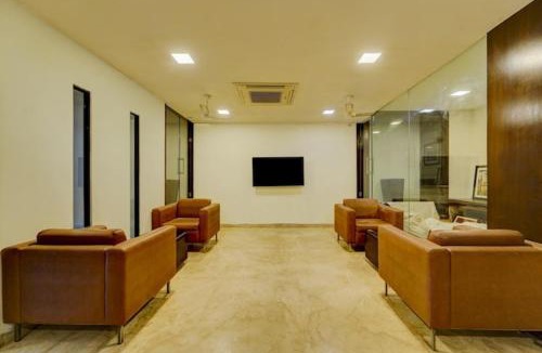 Royapettah Hotel | RG SUITES Formerly RAJ RESIDENCY Near US EMBASSY & APOLLO HOSPITAL