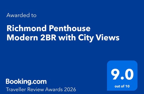 Richmond North Apartment | Richmond Penthouse Modern Apt with City Views