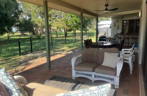 Rainbow Beach House | Rise N Shine Rainbow Beach