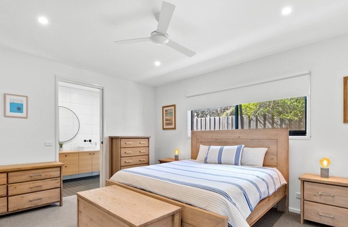 Barwon Heads House | RIver End Resort Vibes!