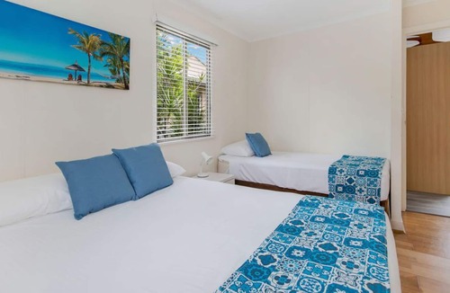 Diddillibah Apartment | River front Bungalow-Maroochy River Resort