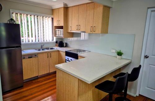Tewantin Apartment | River front views