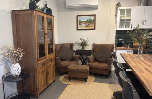 Bridgetown House | River Valley Retreat – Nature & Riverfront Stay