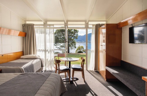 Rosetta Hotel | Riverfront Motel & Restaurant