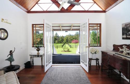 Kangaroo Valley House | Rivermist Luxury 6 bedrooms and 6 bathrooms