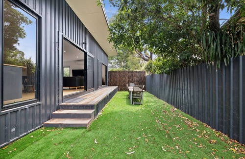 Anglesea House | Riverside Escape