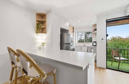 Coffs Harbour Resort | Riviera - Stylish Interiors, Sleeps 4, Walk to Beach