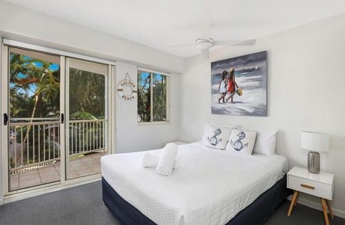 Golden Beach Apartment | Riviere on Golden Beach