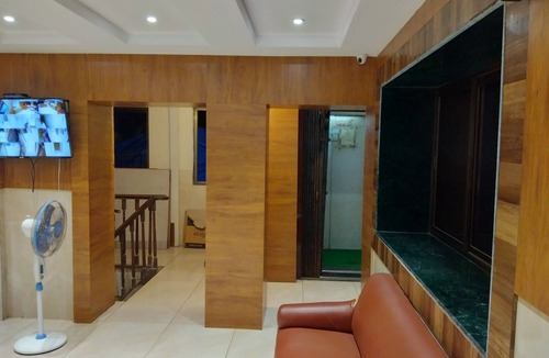 Girgaon Hotel | RK Hotel