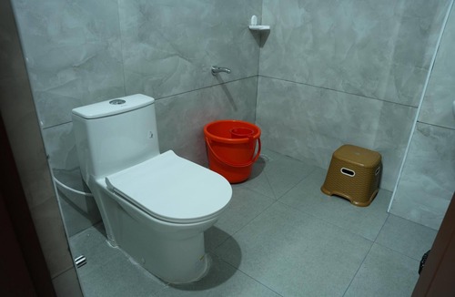Vellore Hotel | RMV Inn