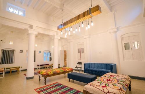 Lakshmipuram Hostel | Roambay