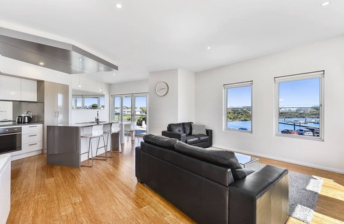 Waterhouse Hotel | Robe Marina Accommodation